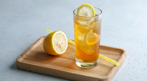 Айс-ти с бурбоном